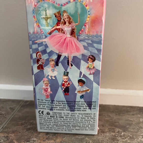 Collectable Barbie - Picture 3 of 3